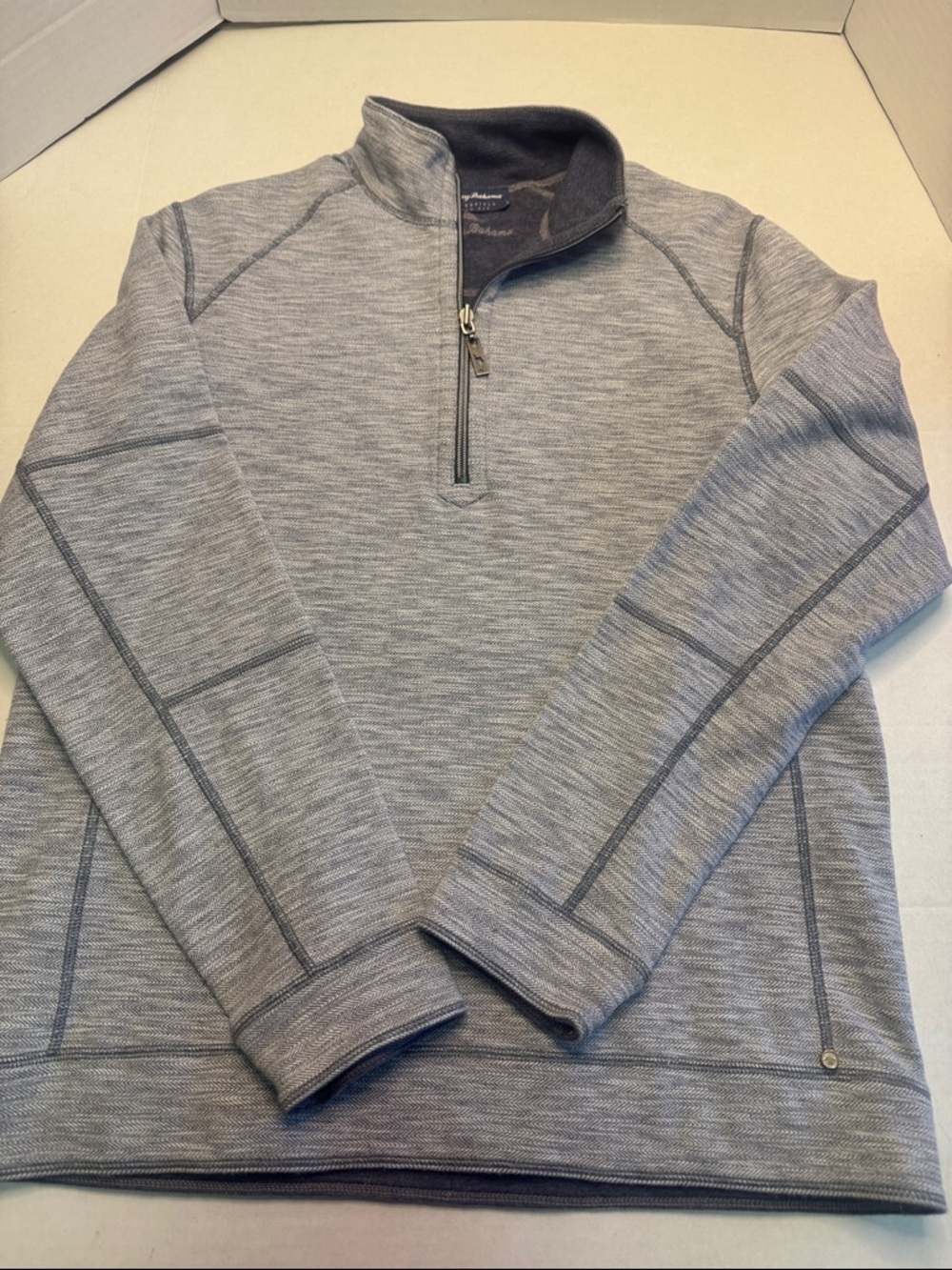 Tommy Bahama Men's Light Gray Half-Zip Pullover Sweater